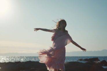 生田絵梨花「No one compares」MV