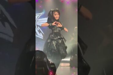 【BABYMETAL】懐かしいMOAMETALのギミチョコ🍫【Nostalgic MOAMETAL Gimme Chocolate】　#shorts