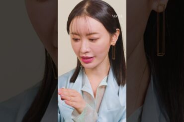 松本まりか、愛用する万年筆を紹介。物に対する価値観を語る。#inthebag #インザバッグ #voguejapan