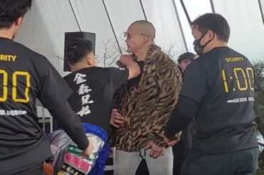 【BreakingDown11】〝喧嘩自慢〟大宮・金森雄大、大阪・ダイスケのあごに右ストレート　前日会見フェイスオフで騒然