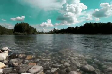 癒しの風景にオリジナル曲です。ティータイムのおともに