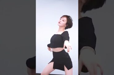 伊原六花がLE SSERAFIM(르세라핌) -Perfect Night踊ってみた!! #shorts