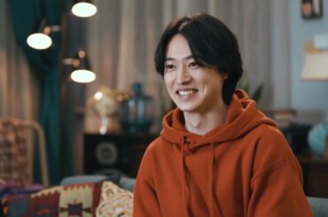 【メイキング＆インタビュー】山﨑賢人さん・浜辺美波さん出演！ピザハット新CM「今夜はピザる？」篇「PIZZA BEAUTIFUL DAY!」篇