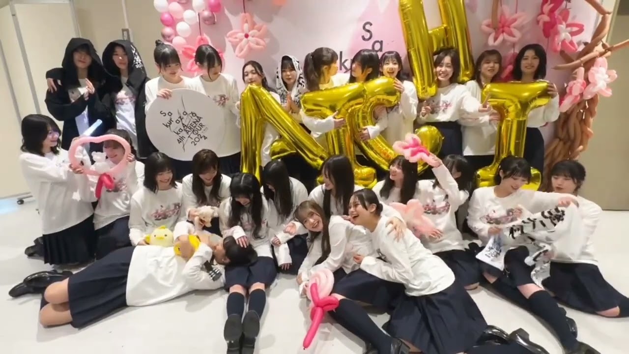 山﨑天 甘えん坊な天ちゃん♪ 藤田ニコル 上村莉菜 松田里奈 向井純葉 山﨑天 甘えん坊な天ちゃん♪ 藤田ニコル 上村莉菜 松田里奈 向井純葉