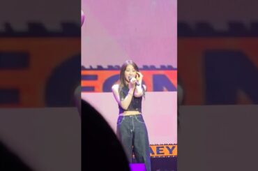 이채연 Lee Chaeyeon cover song HuXia胡夏 - Those Bygone Years (UNI-CHAERISH FANMEETING china) 010524
