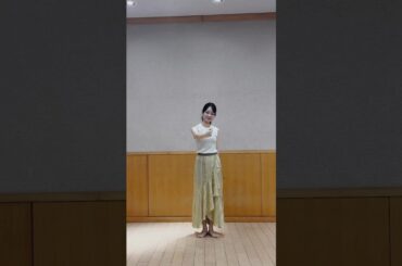 【踊ってみた】日向坂46/こんなに好きになっちゃっていいの？#日向坂46 #こんなに好きになっちゃっていいの #踊ってみた #磯貝初奈