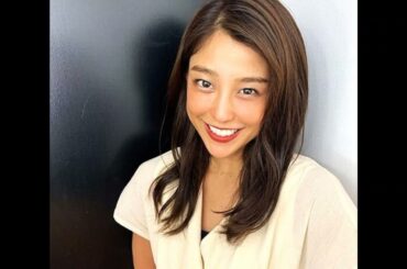 570笑顔の写真集・岡副麻希