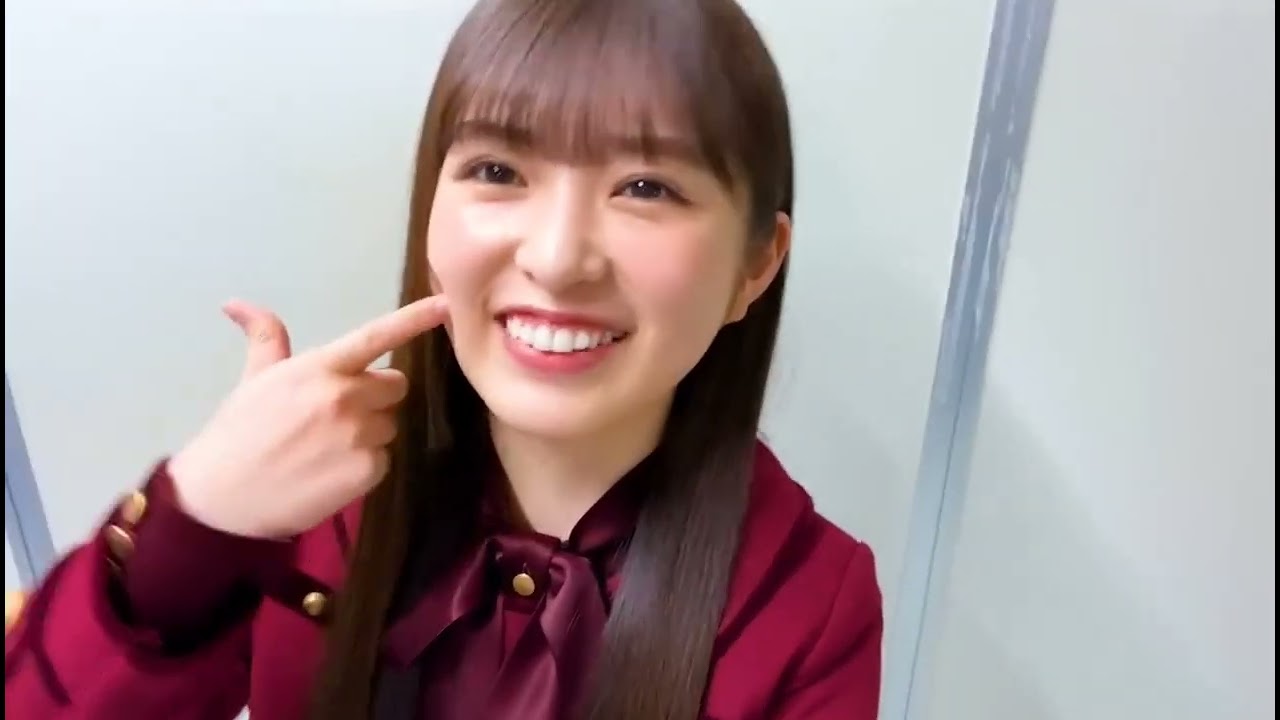 途中で我に返る小川彩 - Moe Zine