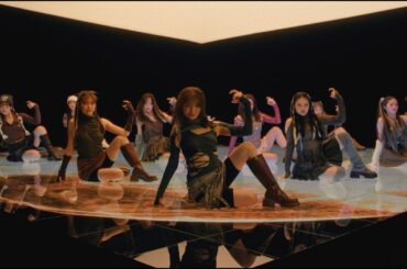 Girls²×iScream - D.N.A. (Music Video)