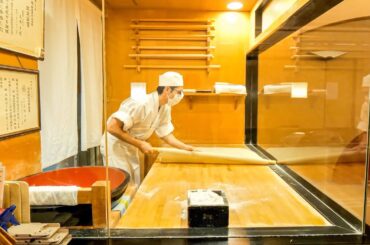 京都）５つ星ホテルの中にある京都老舗そば屋がこだわり抜いた至高の一杯 | Japanese Food - Art of making SOBA NOODLES