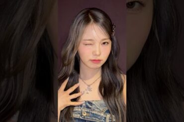 【NiziU】アヤカのイヤモニ！左 白・右スケルトンにキラキラ花？ 目元がキラキラｗｗｗ #NiziU #WithU #AYAKA