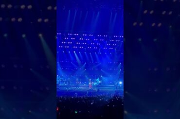 Bruno Mars performing AKB48's song 'Heavy Rotation' at the Tokyo Dome concert in January 2024.