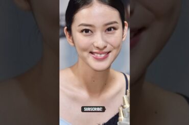 「武井咲、家族お出かけコーデ披露！咲さんがつけている素敵なネックレスは“TAKAHIRO”の？✨」 #takeiemi #familyoutfit  #necklace #shortvideo