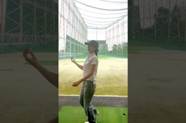 小野寺結衣のゴルフ練習コーデ🏌️‍♀️✨＃ゴルフファッション＃セントフォースゴルフクラブ＃小野寺結衣＃ゴルフ＃ゴルフ女子＃golf