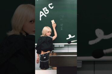 ポーズお願いします【転校生】