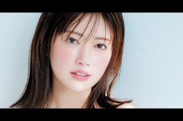 T2- 樋口日奈、透けるような白肌に映える“サラツヤヘア”披露 乃木坂46時代は明るめな髪色も「今は逆に暗め願望」