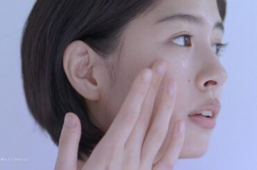 佐久間由衣  コーセー カルテ クリニティ 「敏感ケアが変わる」篇 TVCM