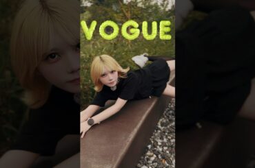 ポーズお願いします【カフェタイム☕️】