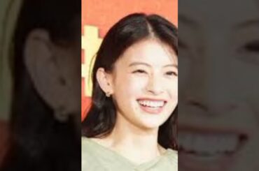 ＜今週のファッションチェック＞出口夏希　大胆ワンピで品よく肌見せ　「夏デート」をイメージ