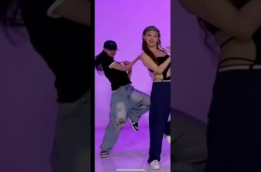 普段とのギャップがありすぎるみーたん✨️✨️#twice #mina #ミナ #abcd #nayeon #once #jyp #kpop