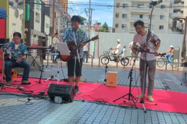 海の声　平和の琉歌　かじぬふぁ　鶴見駅西口オープンカフェ