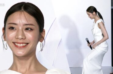 貴島明日香「シンプルながらも胸元に…」純白ワンピドレス姿で登壇！ゲーム趣味も最近はアウトドア派へ　『新ル・セラムPOP UPイベント 究極の一滴がいざなう物語』セレブリティレセプション