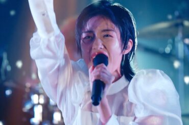河合優実、アイドルデビューで名曲「なんてったってアイドル」熱唱！圧巻のステージに神木隆之介も大興奮　『クラフトボス』 新TV-CM「宇宙人ジョーンズ・アイドル」篇