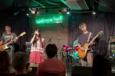 PEDRO 吸って吐いて　コピー