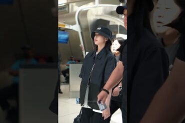 TWICE Mina 9/11/24 New York Departure