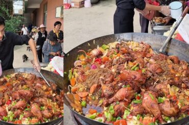 🥰The handsome guy👏cooked100 chicken legs🙏for the old people  in rural