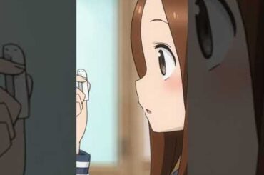 【高木さん】消しゴムを見る高木さん