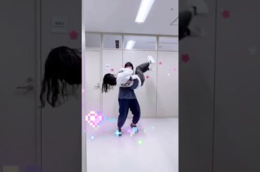 【櫻坂46】綺良ちゃんが軽すぎる #櫻坂46#増本綺良 #山﨑天 #そこさく #shorts
