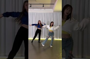 【Girls2TikTok】隅谷百花、山口綺羅