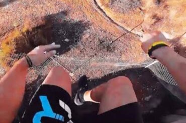 This Delivery Man Knows Kung Fu! | Parkour Is So Fun #funny #extreme
