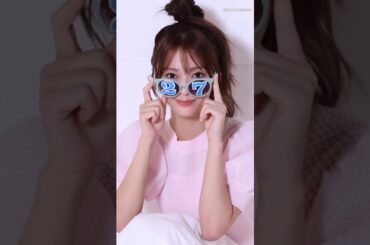 田村保乃 写真集発売まであと27日！メンカラのサングラスがお似合い♪2nd写真集『隣の席になりたい』10月22日発売！