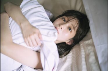 B1- 尾関梨香、2年ぶり復帰作はデジタルフォトブック 草津で無防備な姿も