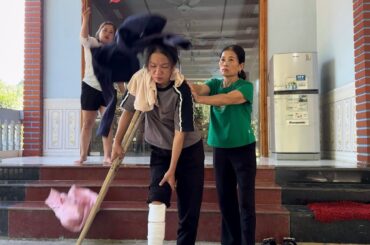 Single mother evicted from Uri's home and needs help and medical treatment , LýTửTiêu