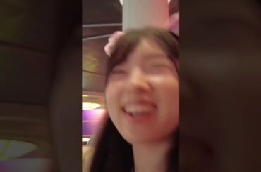 並んでる時間も楽しい  #かのさしックスのハッピーライド #ディズニーランド #彼女がかわいすぎる #AKB48 #岩立沙穂