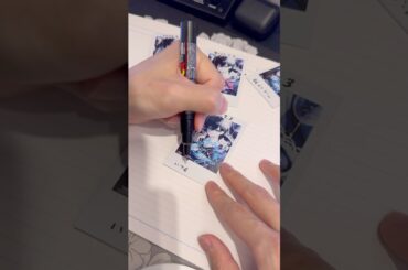 唯がチェキに落書きしている様子　#shorts