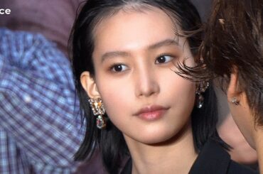 南沙良、レアなミニスカ美脚　別カメが気になってしまう姿もキュート：第37回東京国際映画祭