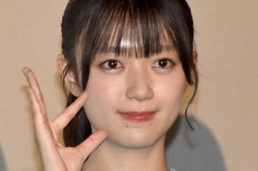 日向坂46平尾帆夏、映画の見どころは「抱きついている源平合戦」　役を超えてうっかり正源司陽子と熱烈ハグ | ORICON NEWS