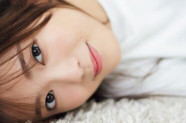 田村保乃、『マガジン』表紙に登場　華やかスマイルで魅了　2号連続“櫻坂46祭り” | ORICON NEWS