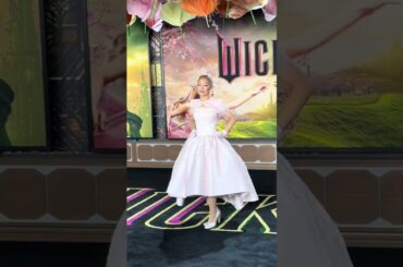 Ariana Grande at Wicked Premiere