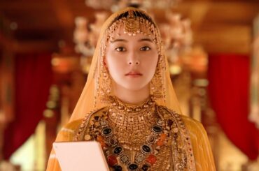 新木優子がモード&60年代&オリエンタルに三変化！　『ランチパイ』新TVCM「スキマランチ」篇