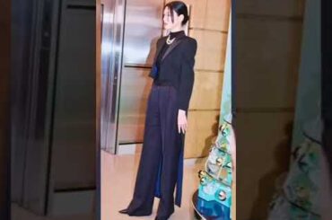 三吉彩花　20代ラストイヤーを「駆け抜けていきたい」　「ティファニー」イルミネーション点灯式