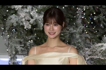 生見愛瑠、クリスマスツリー点灯式に登場（WHITE KITTE クリスマスツリー点灯式／生見愛瑠）