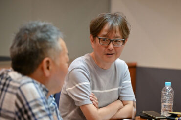 中森明菜から小田和正、米津玄師、YOASOBIまで　昭和・平成・令和のヒットソングからわかる時代の変化 | 対談・鼎談 | Book Bang －ブックバン－