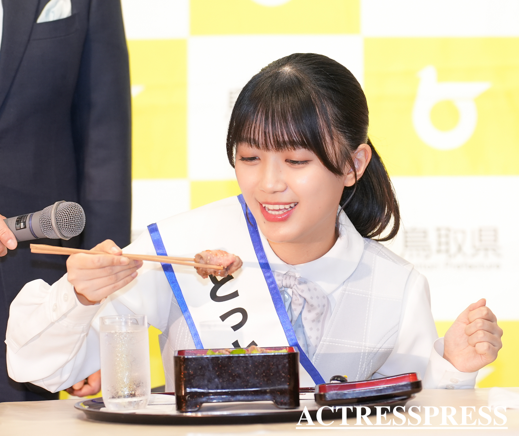 日向坂46 平尾帆夏／2024年7月22日、東京都内とっとり・おかやま新橋館にて開催された「とっとりふるさと大使 委嘱状交付式」​​にて。(C) 撮影：ACTRESS PRESS編集部 (Photographer: SHUN)