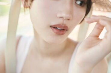 日向坂46佐々木美玲、ナチュラルな美肌ショット「THE夏！」　1st写真集先行カット第6弾解禁 | | ORICON NEWS