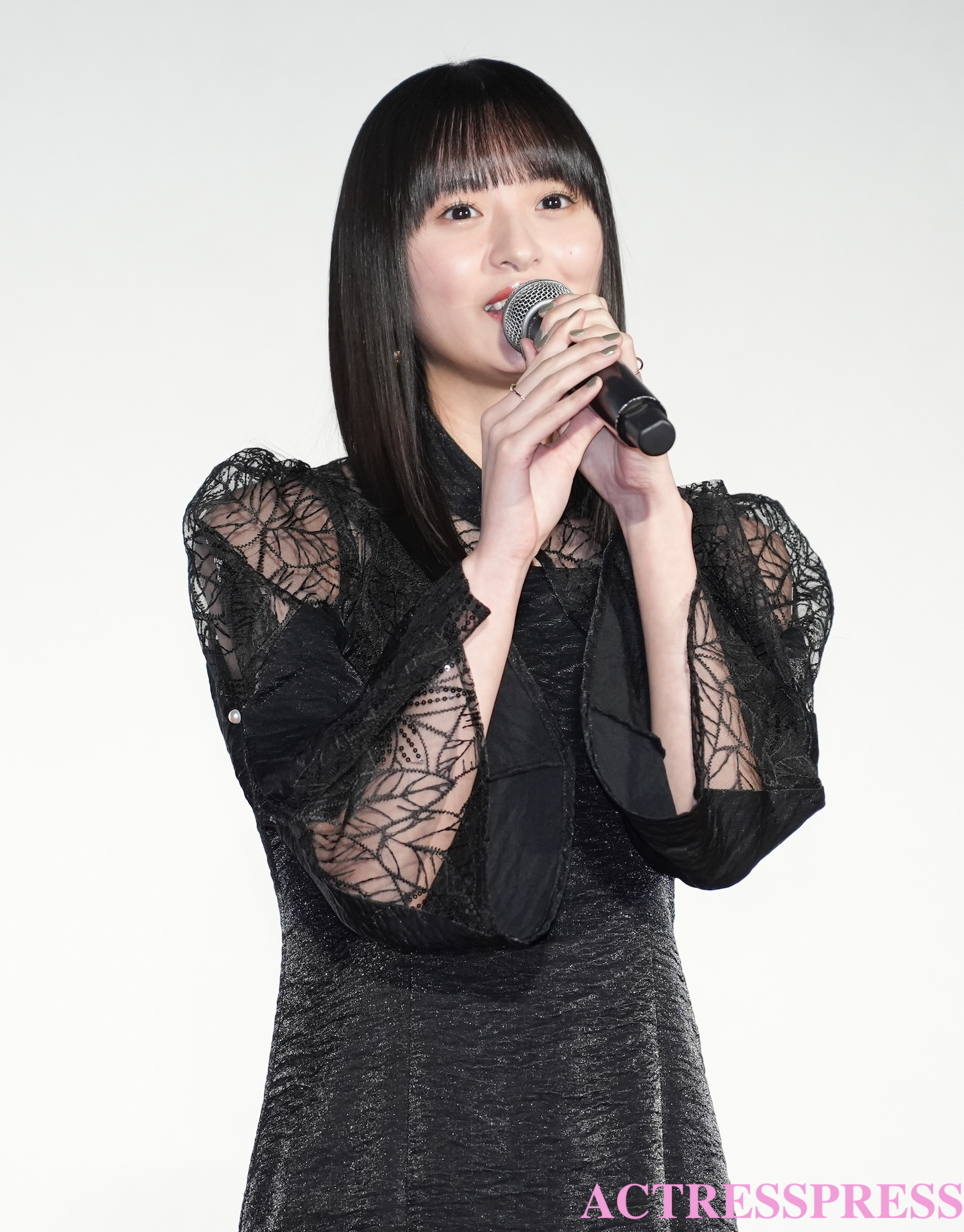 遠藤さくら（ 乃木坂46）／2024年11月26日、六本木で開催された『FOD SHOWCASE'24』事業戦略＆新作一挙公開イベントにて。(C) 撮影：ACTRESS PRESS編集部 (Photographer: SHUN)